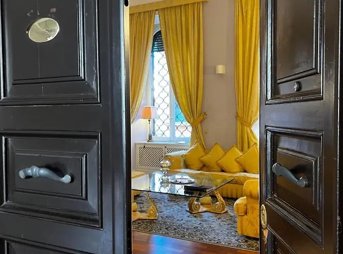 Luxury House Belle Arti Center *
